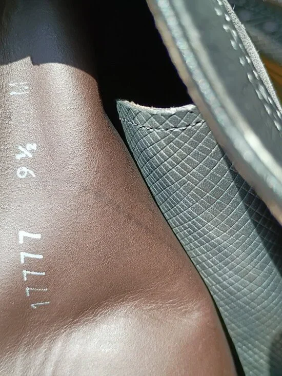 Magnanni for Saks Fifth Avenue Boots 9.5 *Like New - Picture 11 of 12